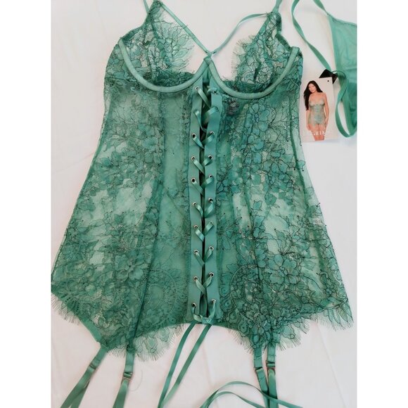 Dreamgirl Green Lace Bustier & Thong Set – Size Small – New with Tags - Picture 3 of 15